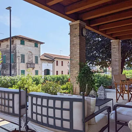 卡佩蒂姆住宿加早餐旅馆 住宿加早餐酒店 Rosà